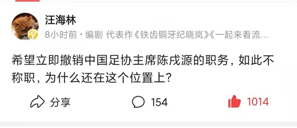 尽管梅西从不仅仅追逐奖杯，但成功似乎总是不费吹灰之力地降临在他身上。